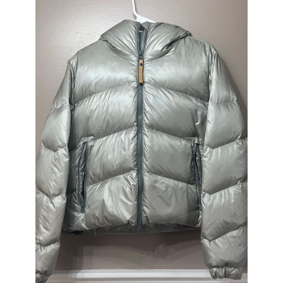 NWOT INDYEVA Silver Short Quilted Duck Down Hood Winter Ski Snow Puffer Jacket - Picture 2 of 15